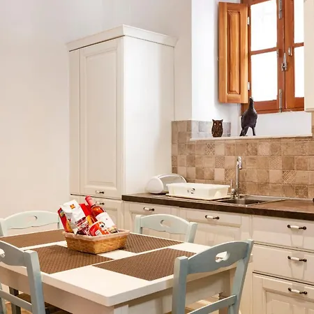 Appartement Jardin Du Port -hosted By Sweetstay *
